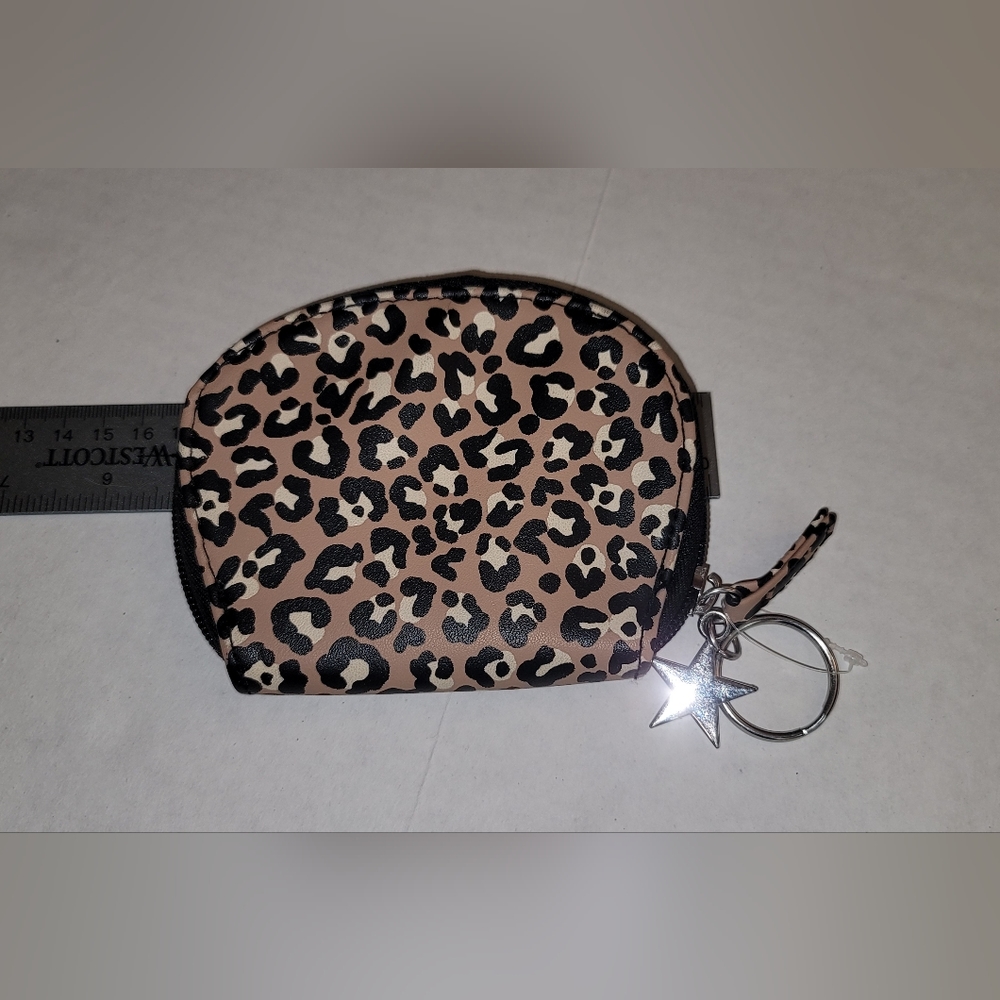 Animal Print Cheetah With metal star 2 sided zippered Small Bag